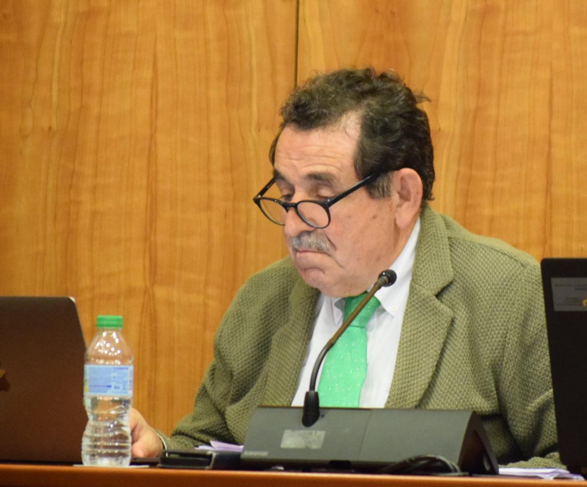 Mestre busca hueco en su agenda para la Junta de Orihuela Costa